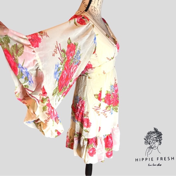 Betsey Johnson Women's Floral Boho Dress Size 4 - Picture 7 of 11